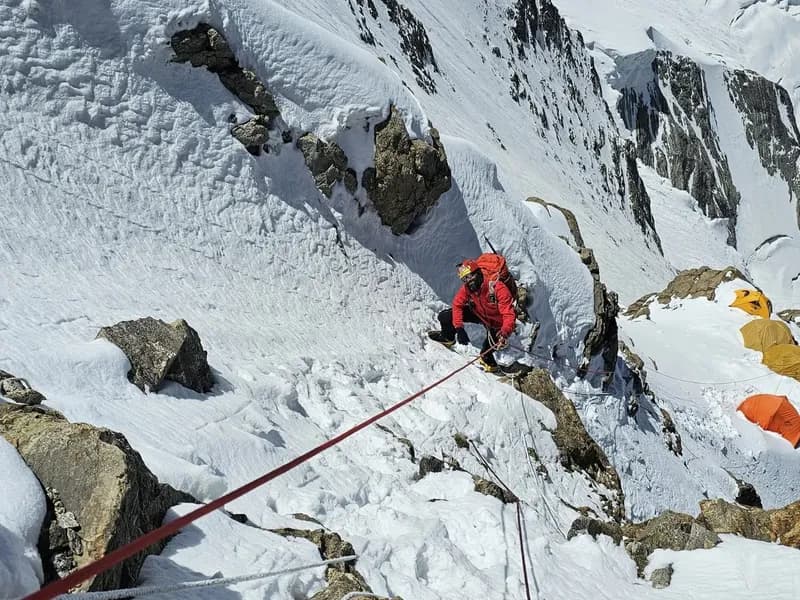 Nanga Parbat Camp 2 (6,100 m)